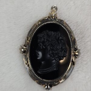 Antique Cameo Locket Necklace
